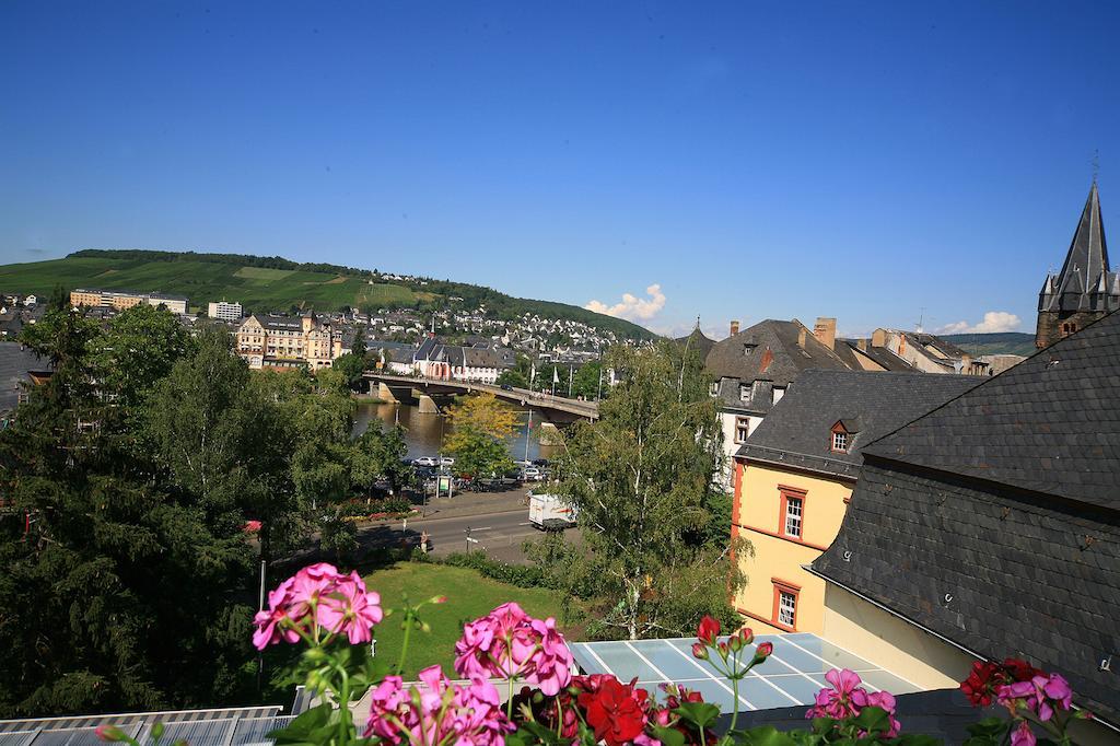 Garni Haus Weiskopf Hotel เทรียร์ ภายนอก รูปภาพ